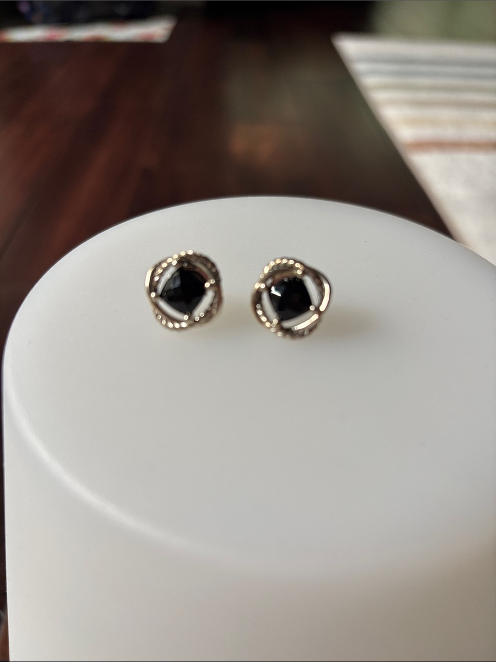 David Yurman Silver Knot Stud Earrings - Onyx
